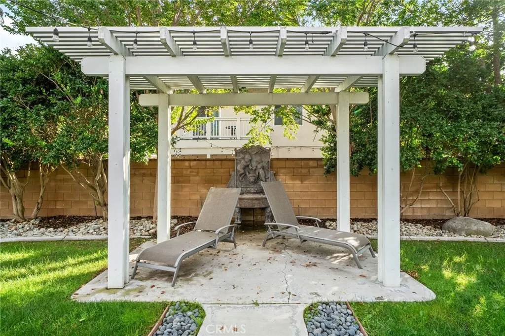 13879 Fair Meadows Court, Eastvale, California 92880 home-pic-47